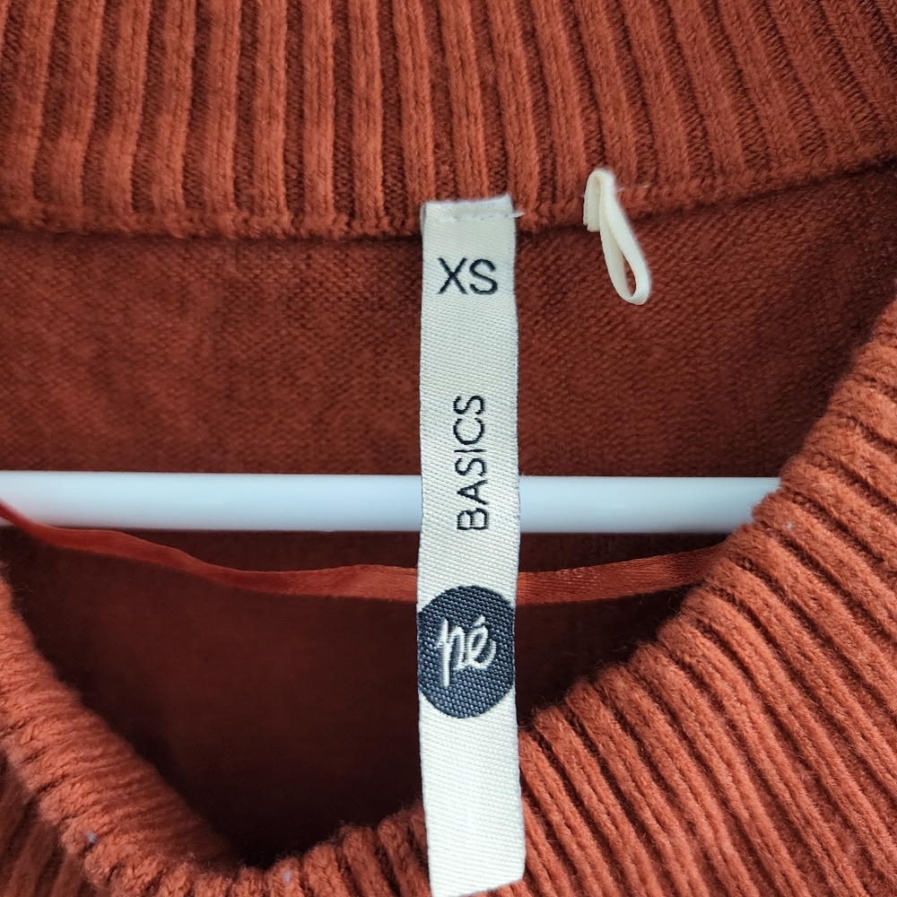 Beautiful Rust Sweater - Picture 3 of 4